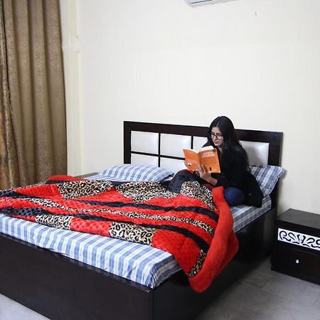 The Desire Hostel New Delhi Luaran gambar